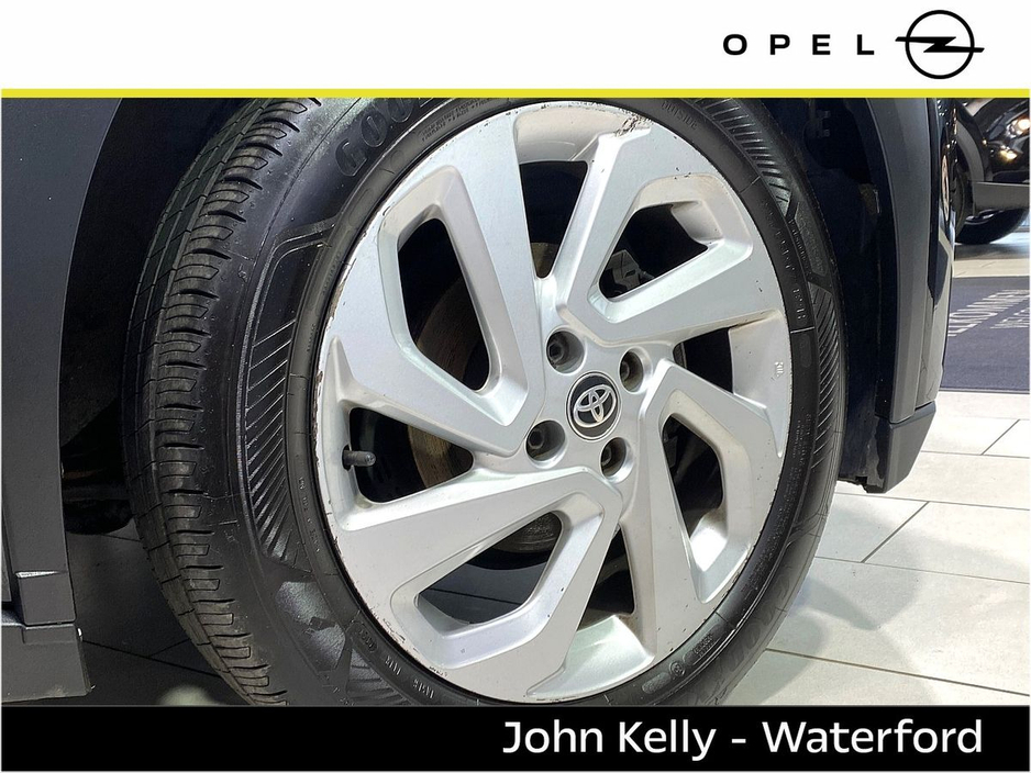 2023 Toyota Aygo X - image 4