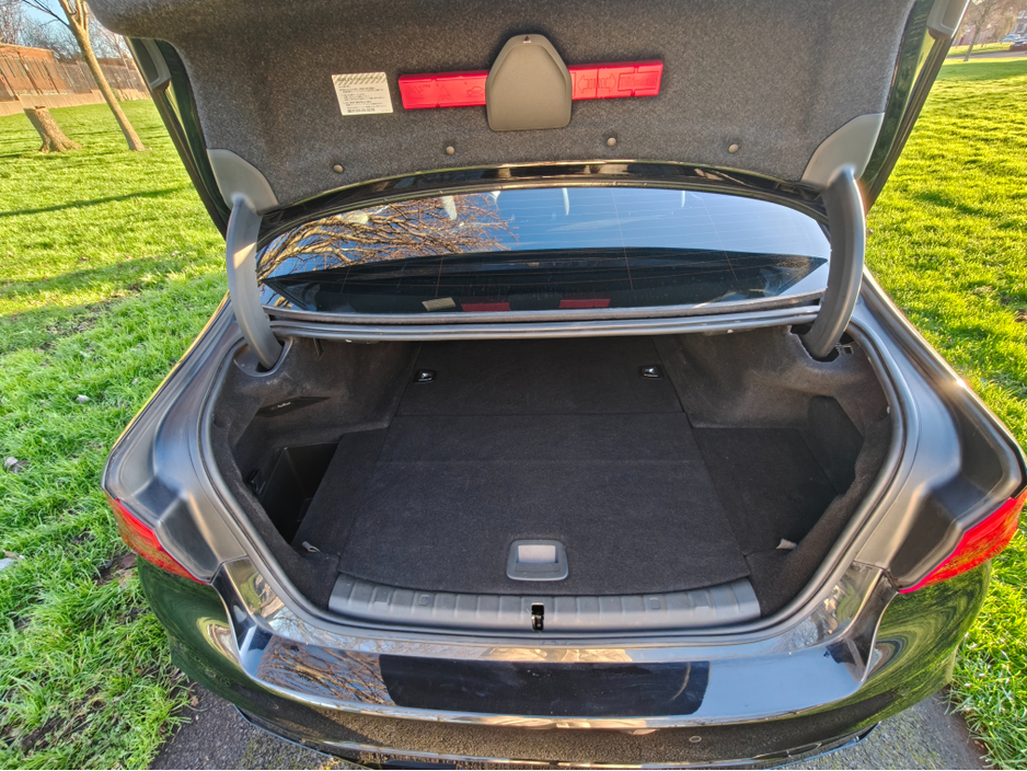 2017 BMW 5 Series 530E M SPORT PETRL PLUG IN HYBRID €25,950