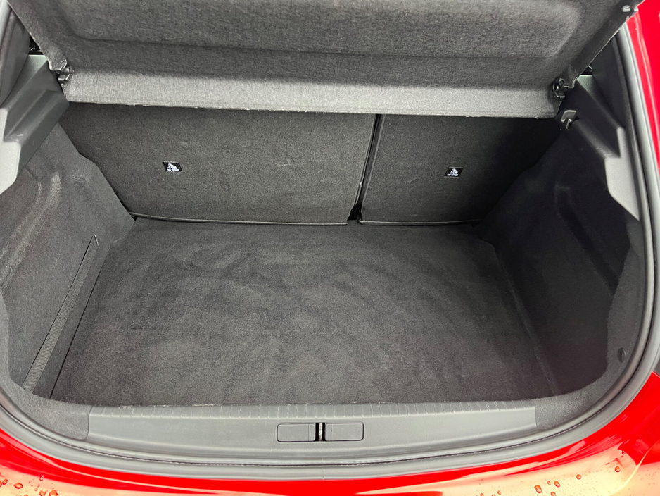 2020 Peugeot 208 - image 6
