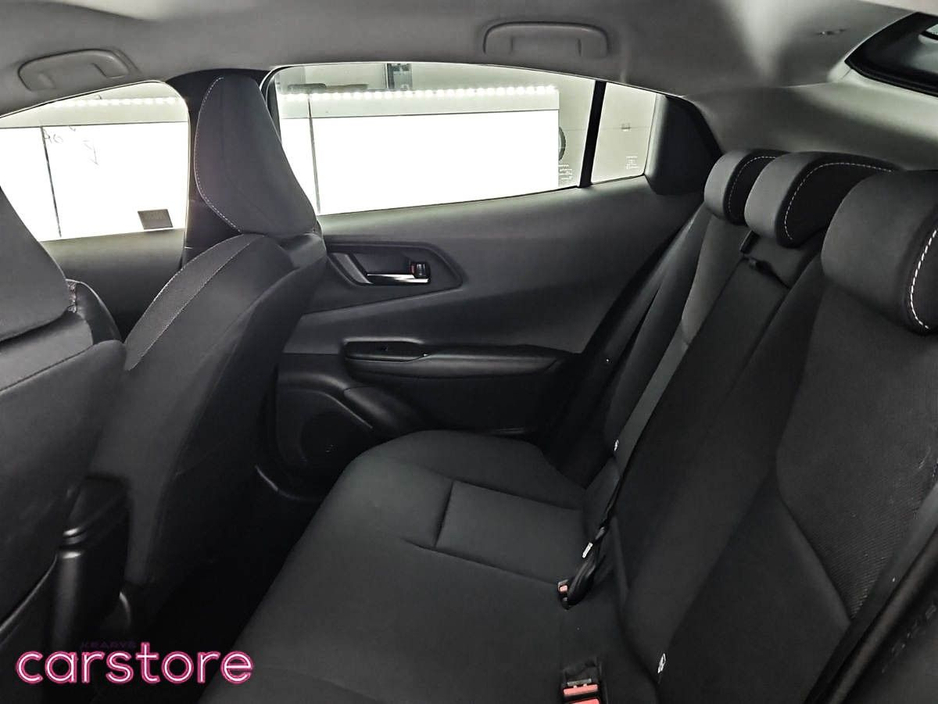 2023 Toyota Prius - image 16