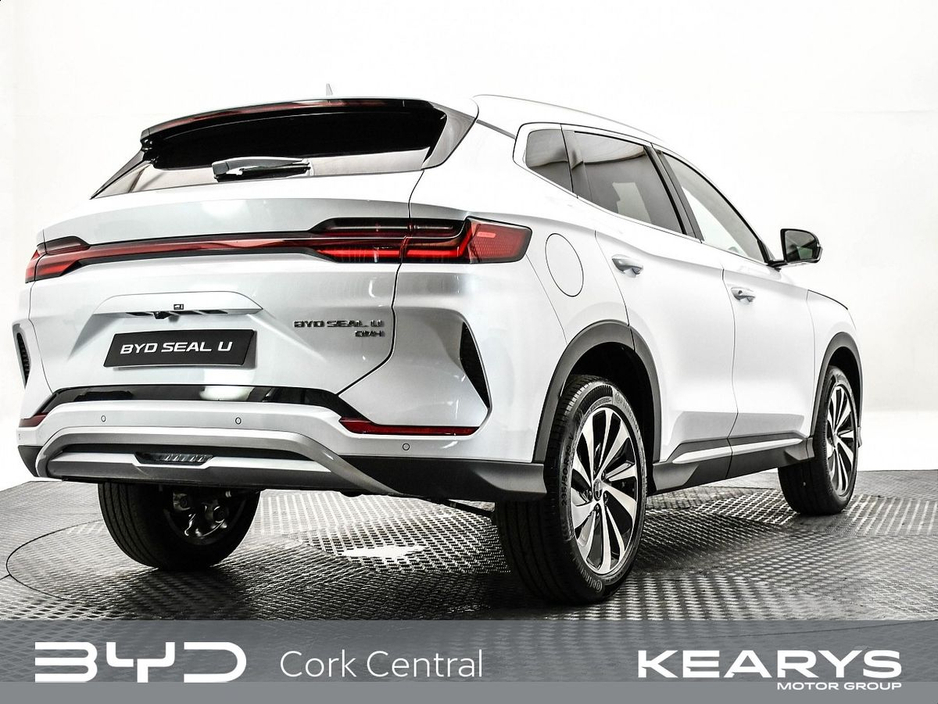 2025 BYD Seal U - image 6