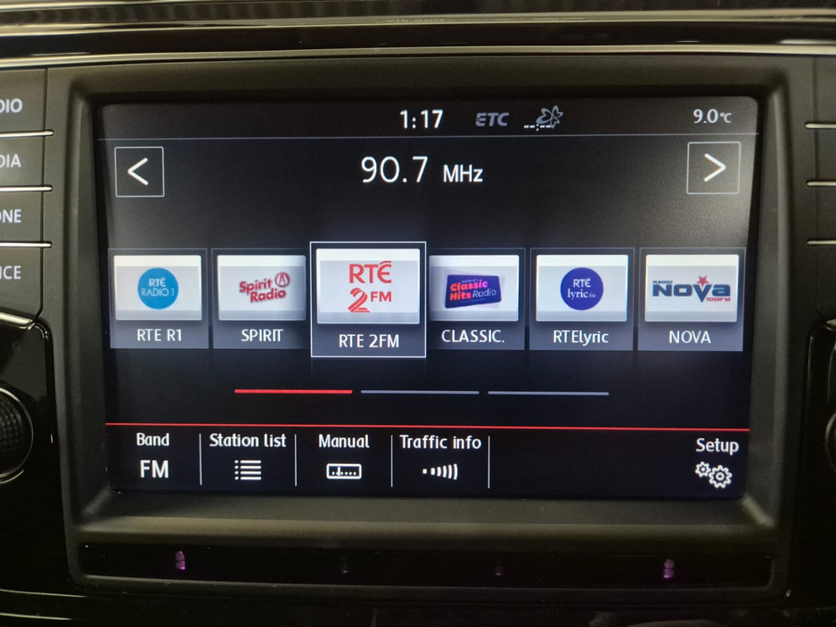 2016 Volkswagen Touran AUTO 1.4TFSI**REAR CAMERA**LOW KMS**TWO KEYS**WARRANTY**FINANCE AVAILABLE €16,449