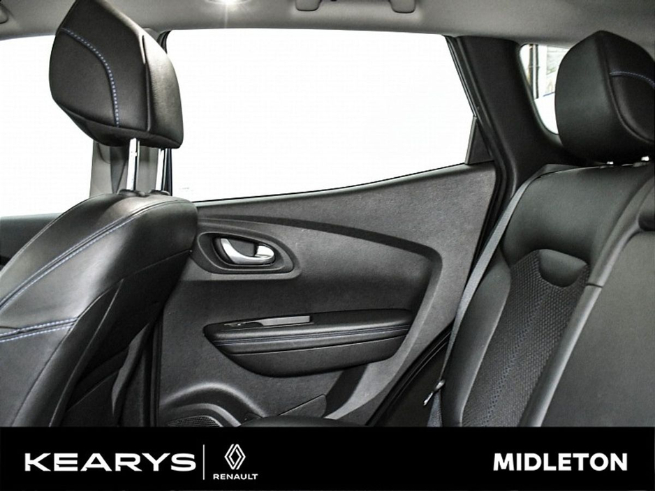 2020 Renault Kadjar - image 7
