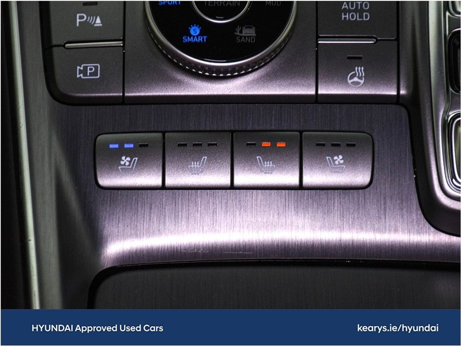 2023 Hyundai Santa Fe 1.6 PHEV 4WD Premium Auto €49,845