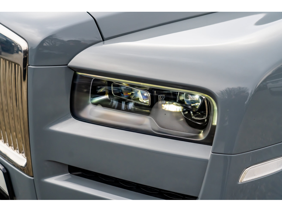 2023 Rolls-Royce Cullinan  €489,950