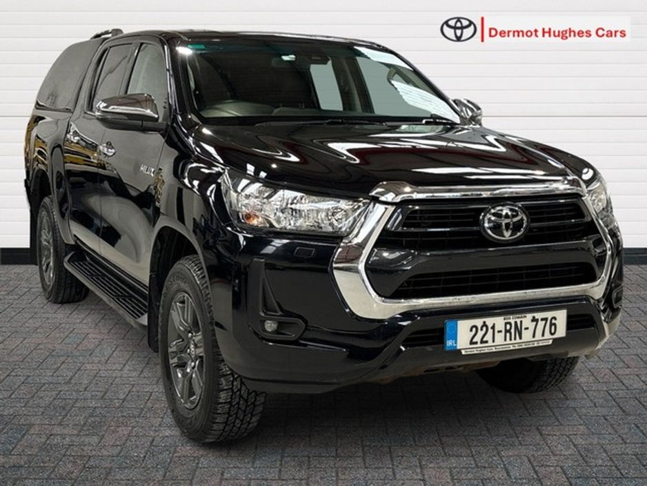2022 Toyota Hilux 2.4 SR5 DOUBLE CAB 4DR €33,995
