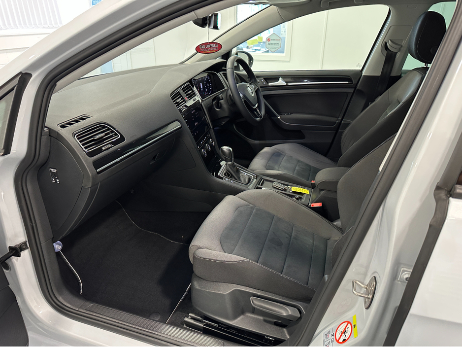 2018 Volkswagen Golf (182) HIGHLINE 1.4TSI DSG LOW KMS VW/AUDI SPECIALISTS WWW.DENISDARCYCARS.IE €20,450