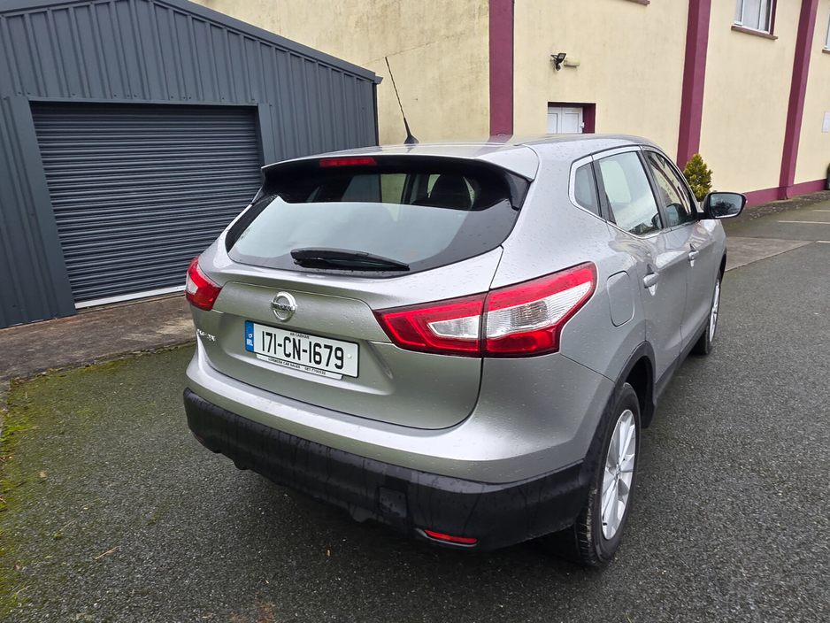 2017 Nissan Qashqai 1.5 DSL XE €8,995