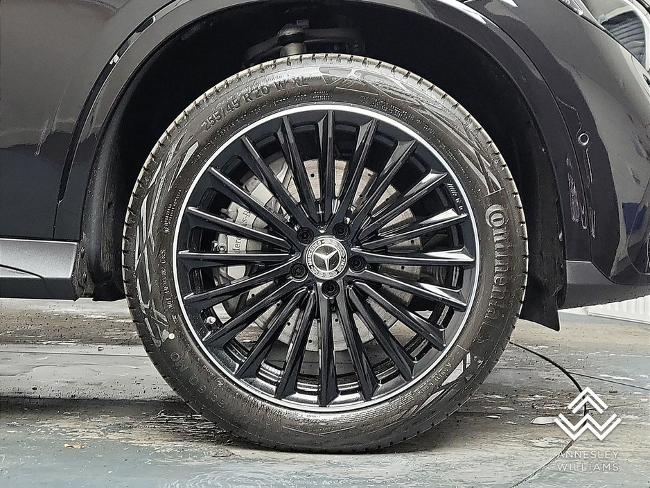 2026 Mercedes-Benz GLC Class - image 11