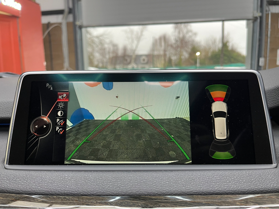 2016 BMW X5 €29950! 2016 BMW X5 XDRIVE 40E M-SPORT 2.0 AUTOMATIC / CRUISE CONTROL / REVERSE CAMERA / ELECTRIC MEMORY & HEATED SEATS / PADDLE SHIFTERS / PANORAMIC SUNROOF / HEATED REAR SEATS €29,950