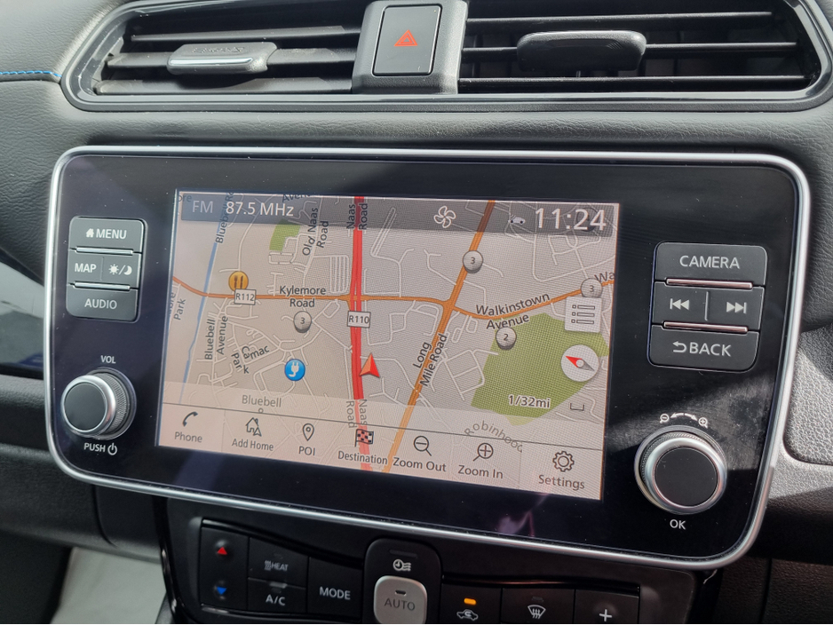 2021 Nissan Leaf - image 20