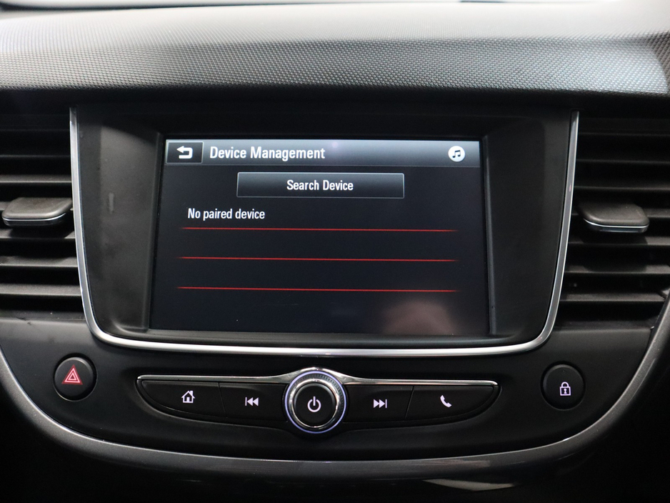 2022 Opel Crossland X - image 18