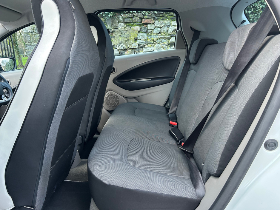 2015 Renault Zoe DYNAMIQUE INTENSE 4DR AUTO €5,995