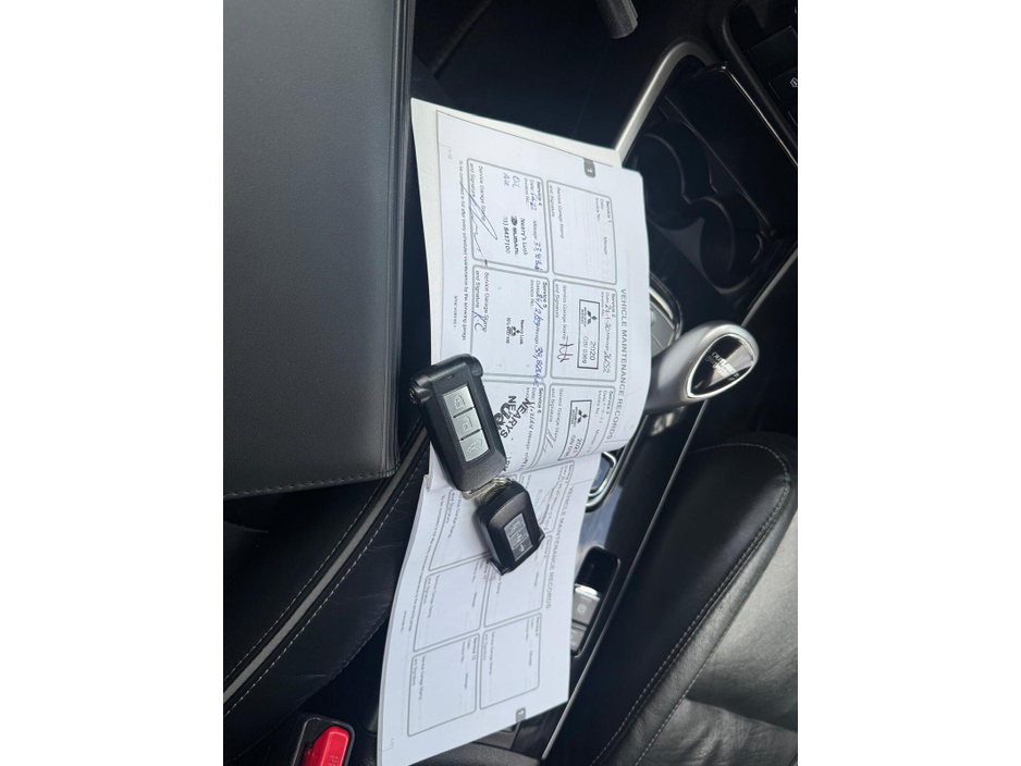 2018 Mitsubishi Outlander - image 27