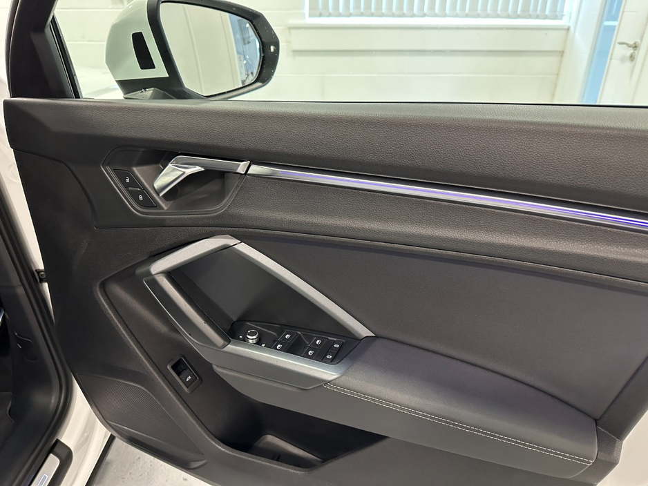 2019 Audi Q3 - image 23