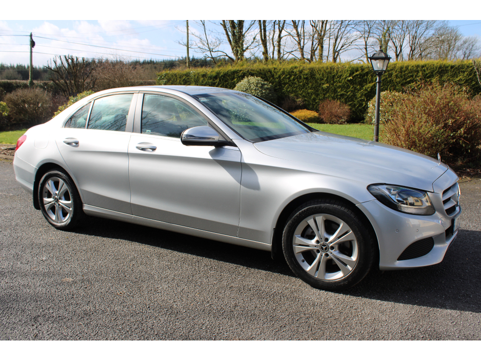 2017 Mercedes-Benz C Class - image 5