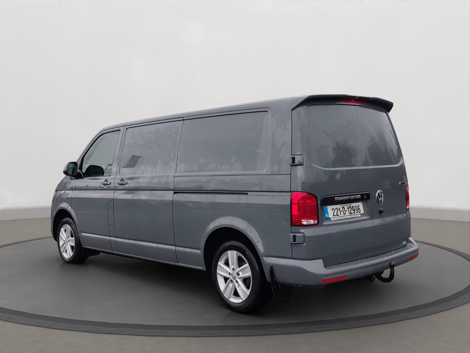 2022 Volkswagen Transporter  €36,900