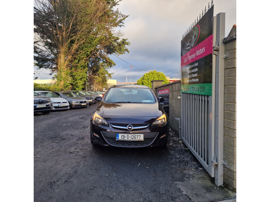 2013 Opel Astra 1.4 16v VVT 100PS S €4,450