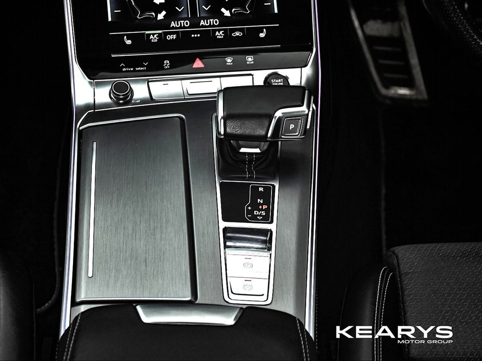 2022 Audi A6 - image 17