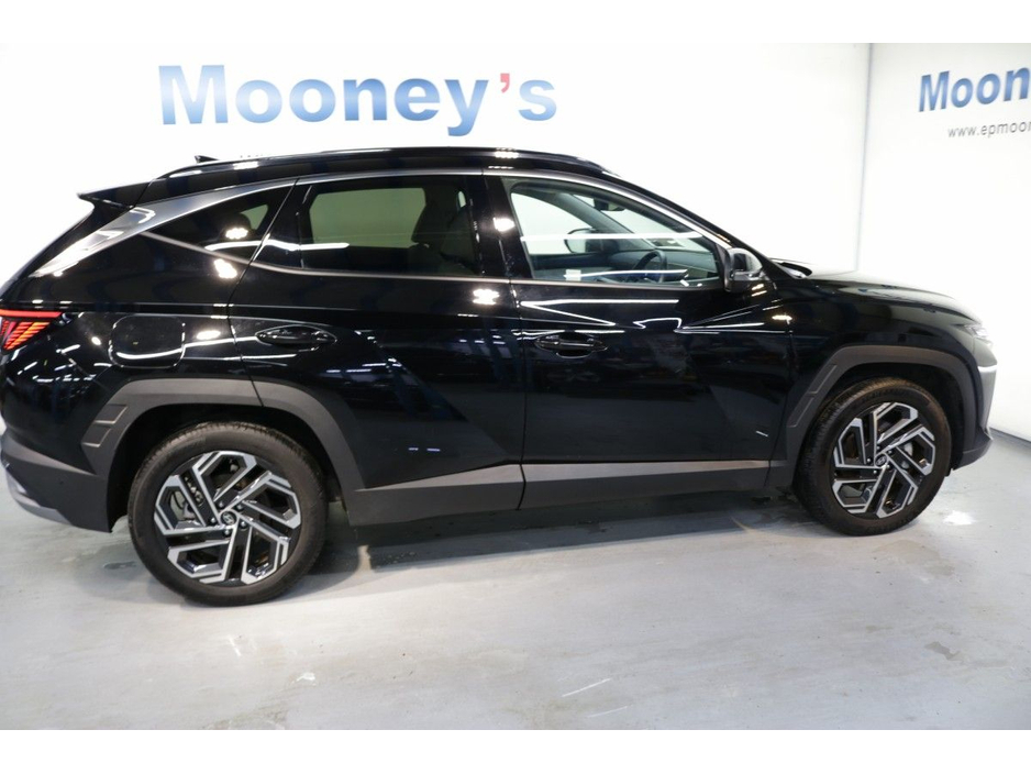 2025 Hyundai Tucson - image 7