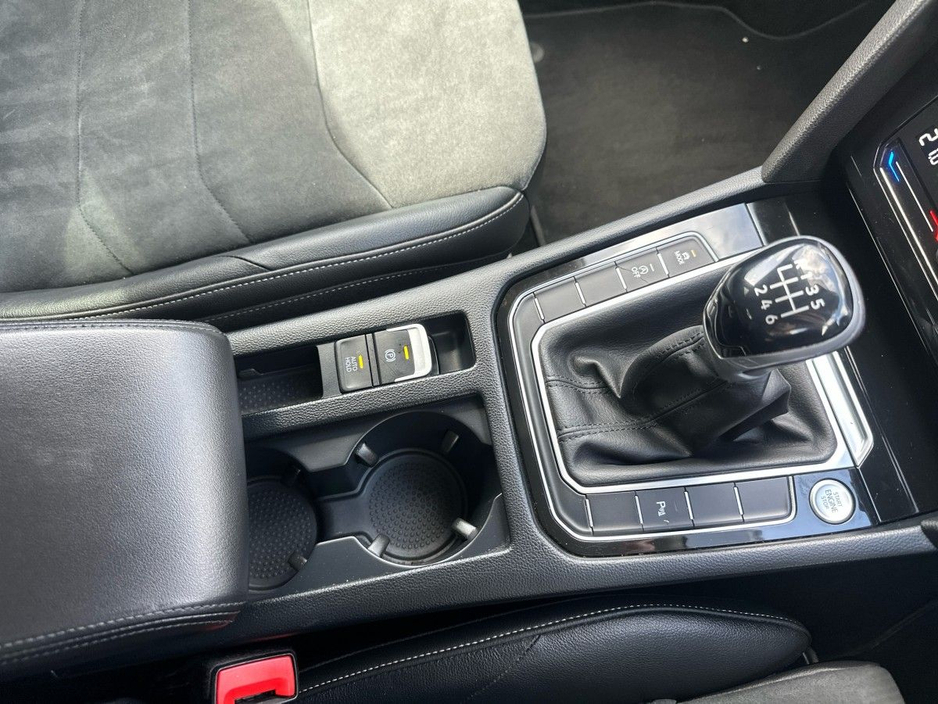 2023 Volkswagen Arteon - image 10