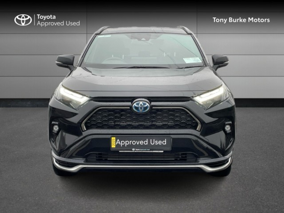 2025 Toyota Rav4 - PHEV - Plug InHybrid - Save EUR 3,000 - Free Services Offer Included - SOL Model + Sidesteps // Remote Central Locking // Front Electric Windows // Rear Electric Windows // Electric Mirrors // Heate €52,345