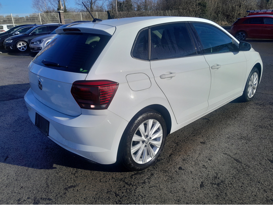 2019 Volkswagen Polo - image 8
