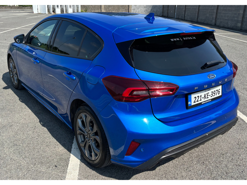 2022 Ford Focus 1.0 ST-LINE ECOBOOST 123 €22,900