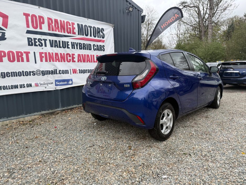 2022 Toyota Aqua - image 5