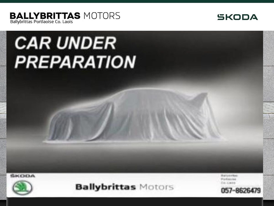 2017 Skoda Octavia - image 2