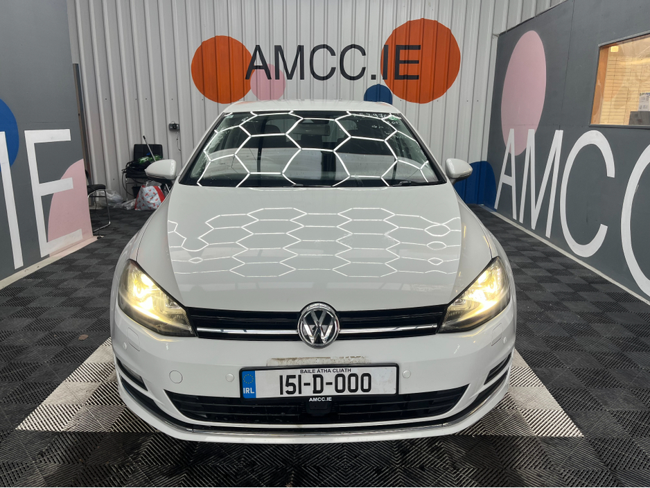 2015 Volkswagen Golf - image 6