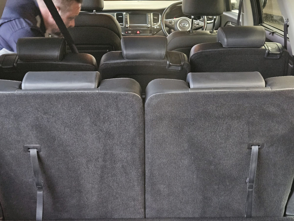 2018 Kia Carens 1.7 EX €12,950