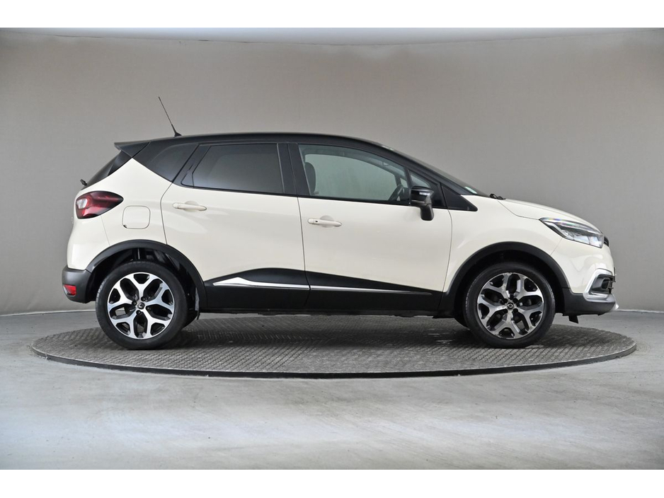 2018 Renault Captur 1.5 DCI SIGNATURE X NAV BI-TONE ROOF*FULL LEATHER* €13,890