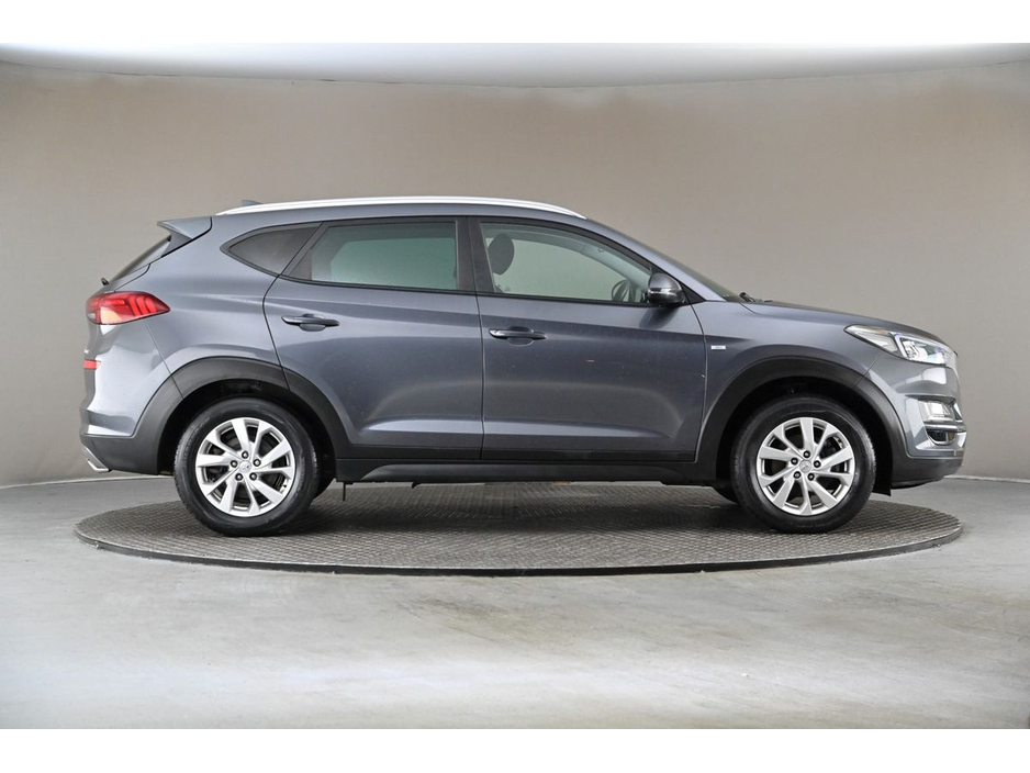 2020 Hyundai Tucson - image 11