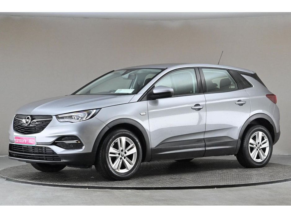 2021 Opel Grandland X - image 4