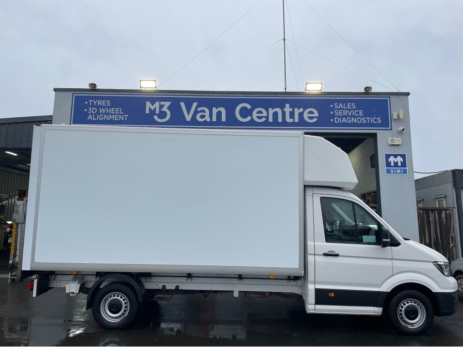 2019 Volkswagen Crafter - image 4