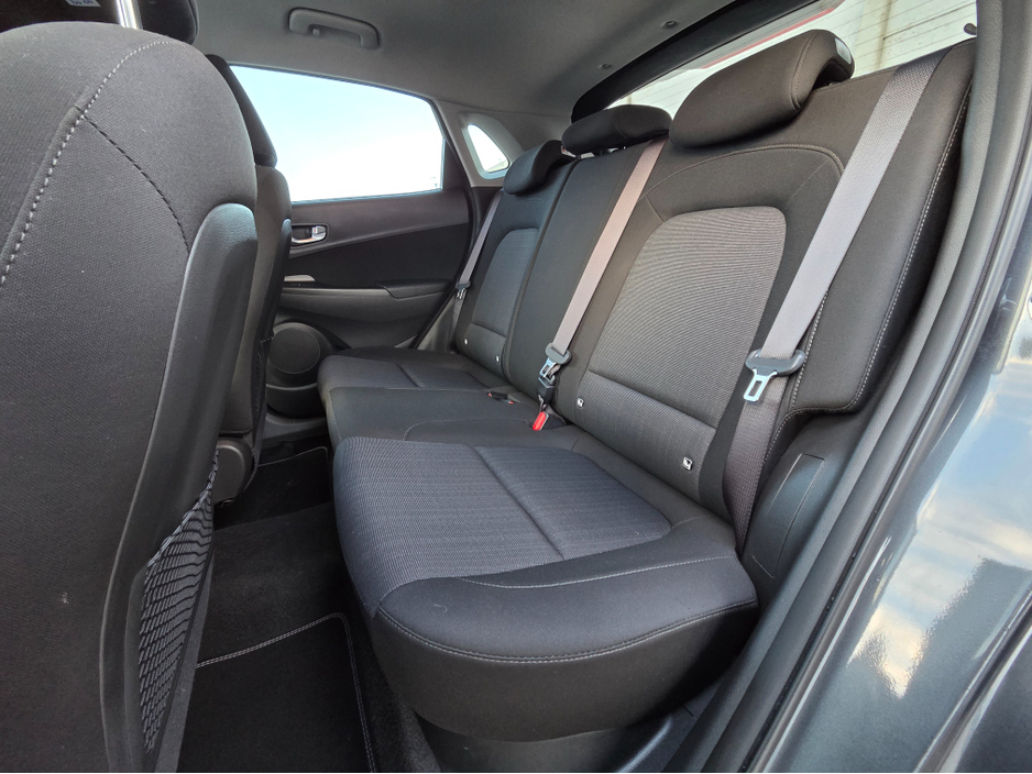 2022 Hyundai Kona - image 19