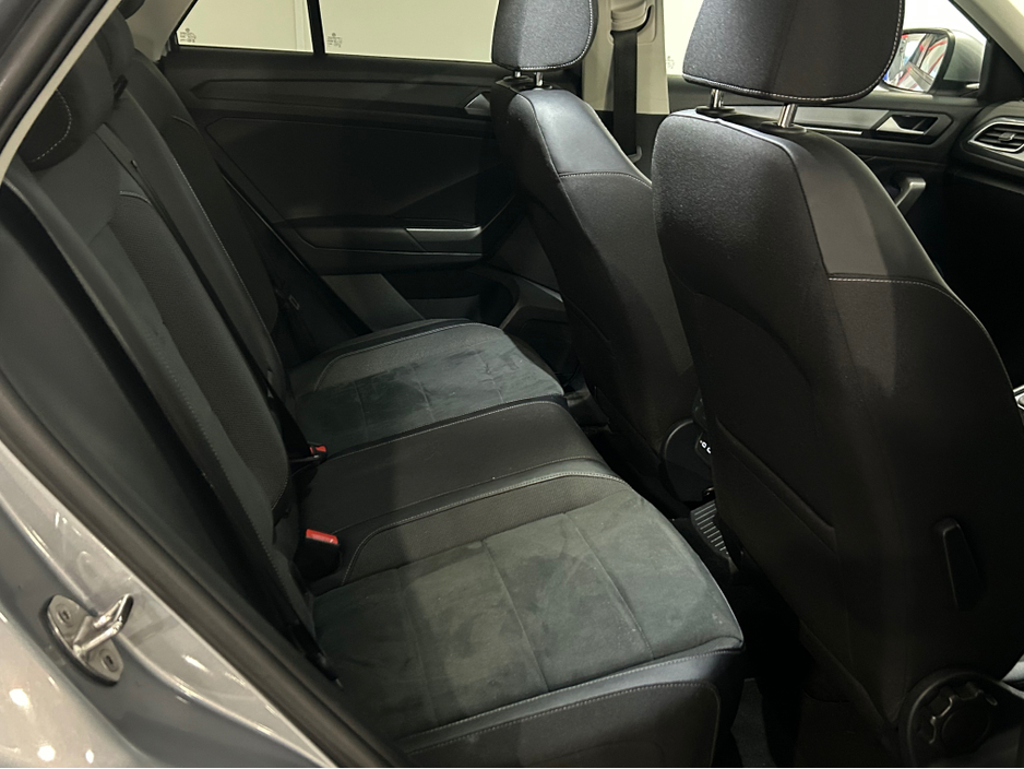 2023 Volkswagen T-Roc STYLE 1.5 TSI D7F 150HP €29,950