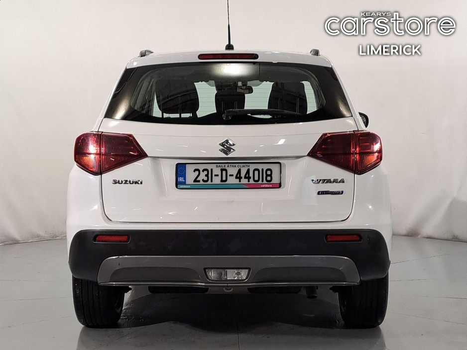 2023 Suzuki Vitara - image 4