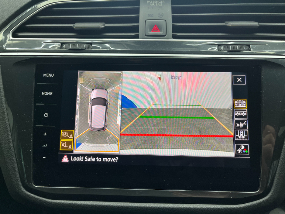 2020 Volkswagen Tiguan - image 20