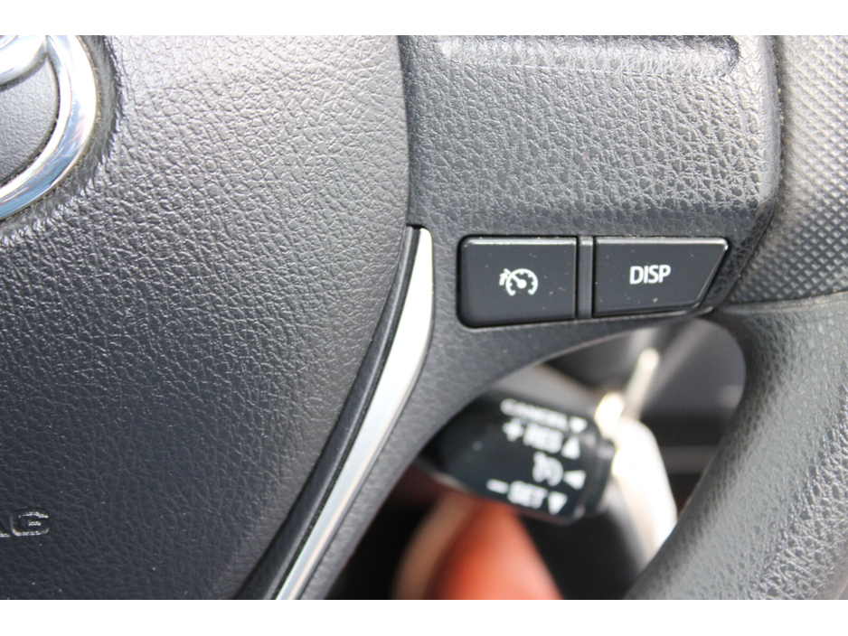 2017 Toyota Corolla - image 19