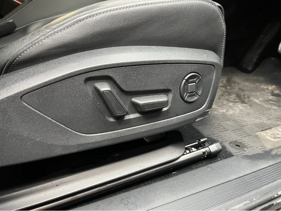 2023 Audi Q4 e-tron - image 16