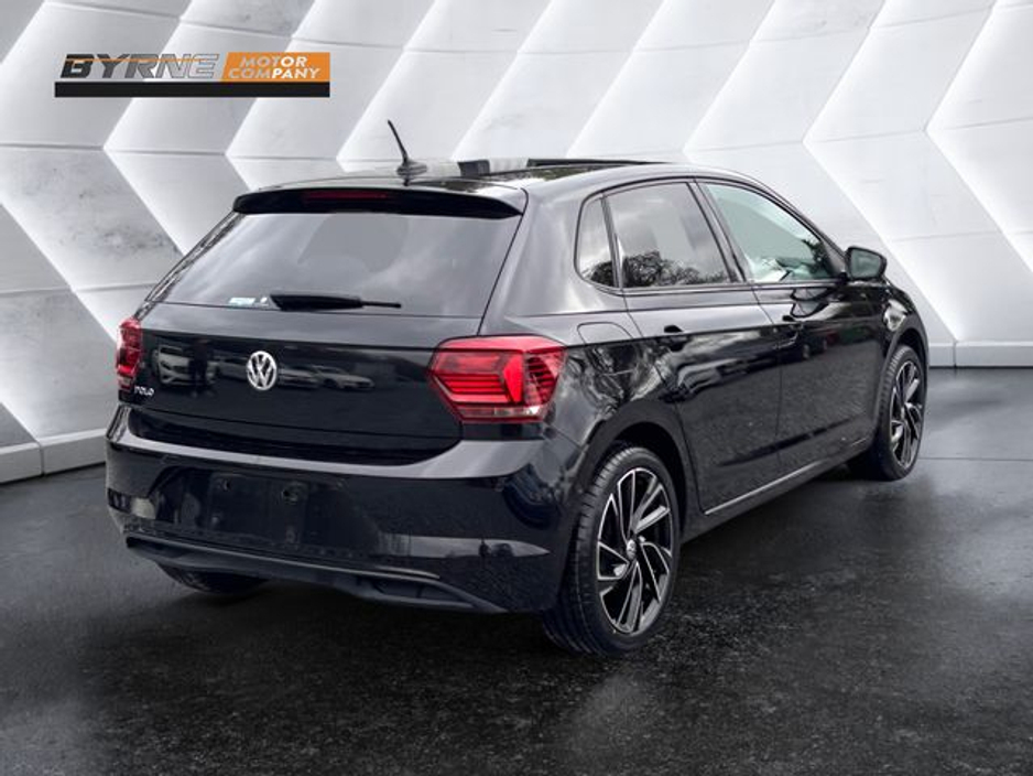 2018 Volkswagen Polo - image 5