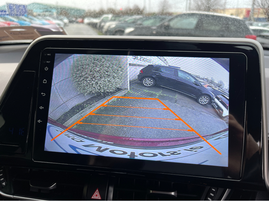 2017 Toyota C-HR SOL AUTOMATIC HYBRID 1.8 PETROL //REVERSE CAMERA//KEYLESS ENTRY//ADAPTIVE CRUISE CONTROL// €18,950