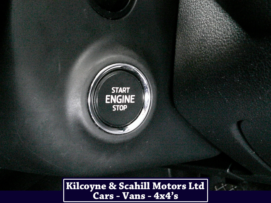 2023 Skoda Octavia - image 30