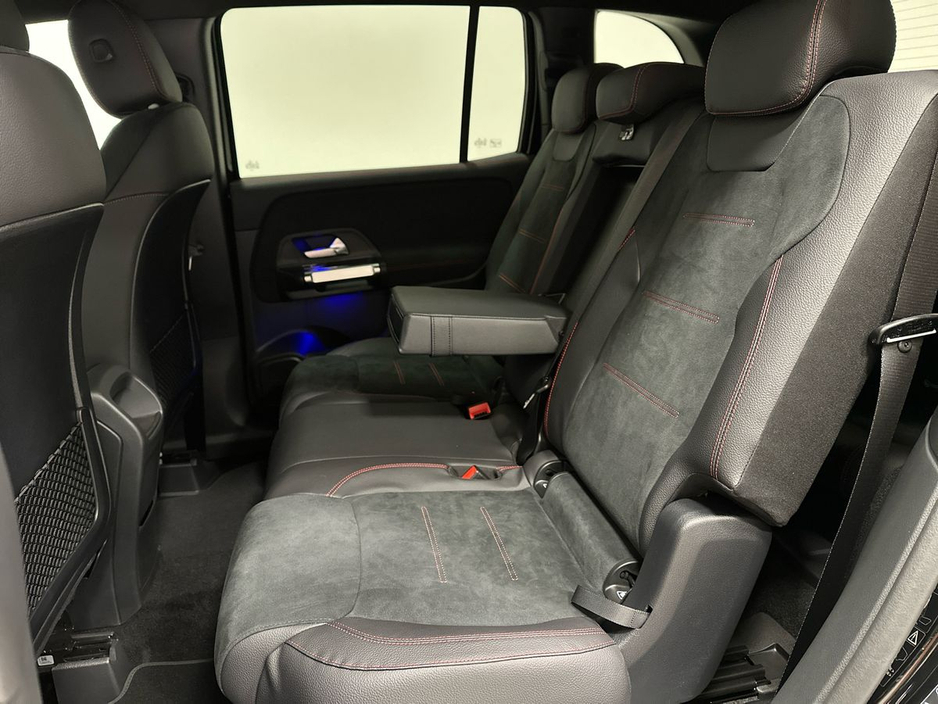 2026 Mercedes-Benz GLB - image 4