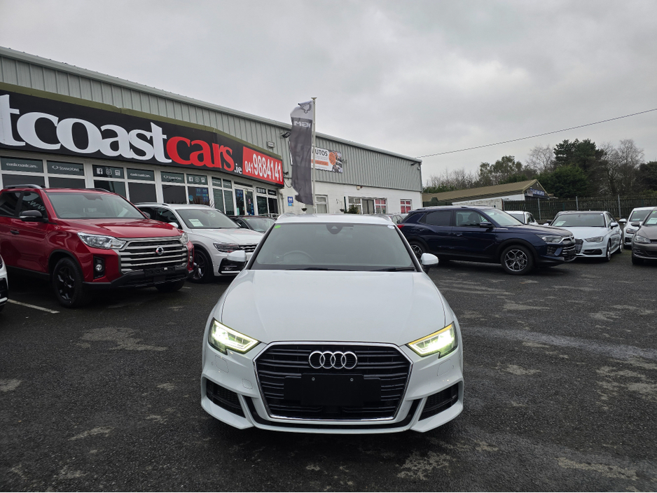 2018 Audi A3 1.4 S LINE EDITION VIRTUAL DIGITAL COCKPIT  CARPLAY ANDROID AUTO - SATNAV - VIRTUAL COCKPIT - NAVIGATION REVERSING CAMERA -BLIND SPOT - PARKING SENSORS €22,500