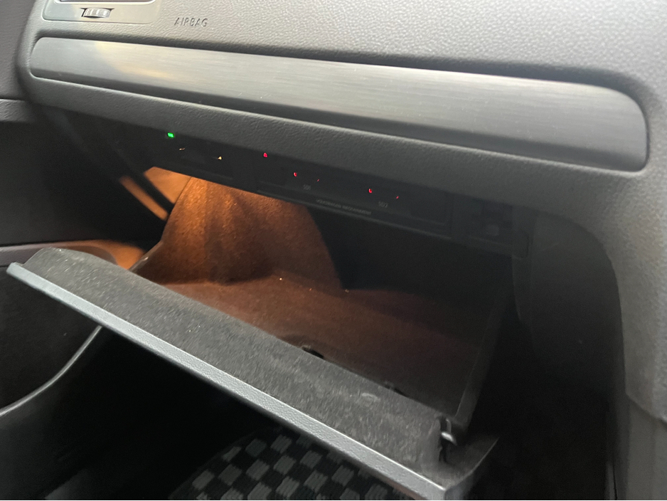 2019 Volkswagen Golf - image 16