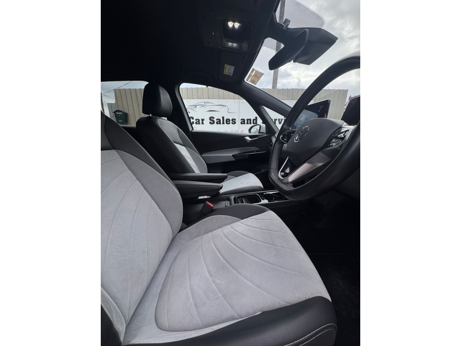 2023 Volkswagen ID.3 - image 14