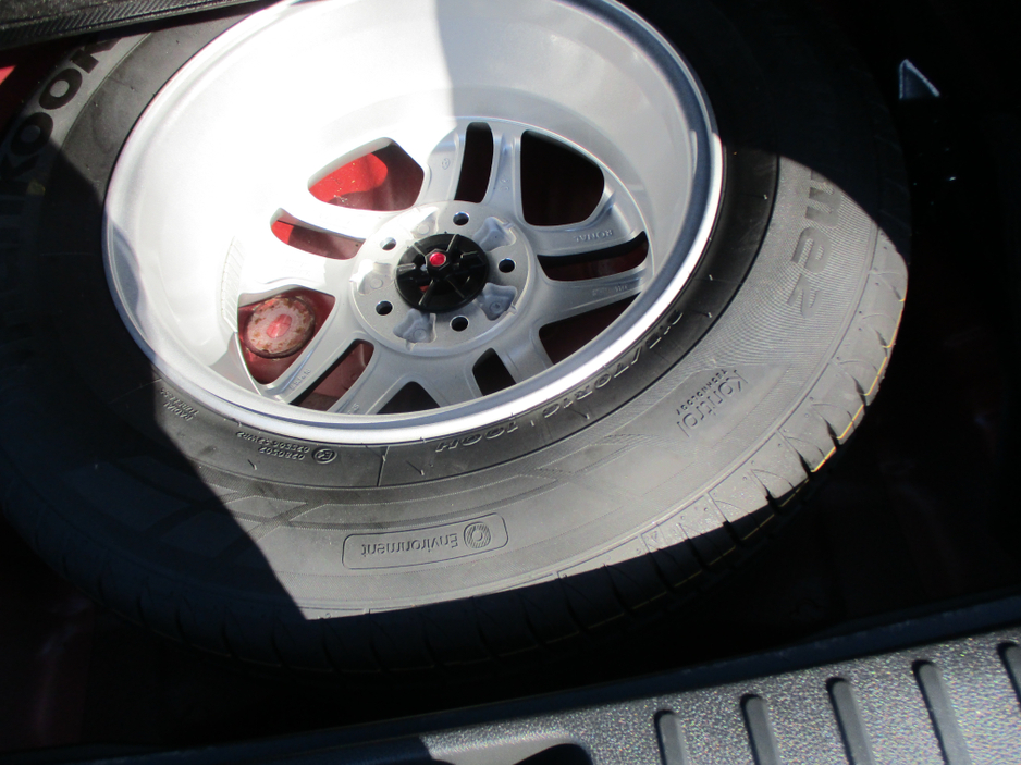 2016 Hyundai Tucson - image 4